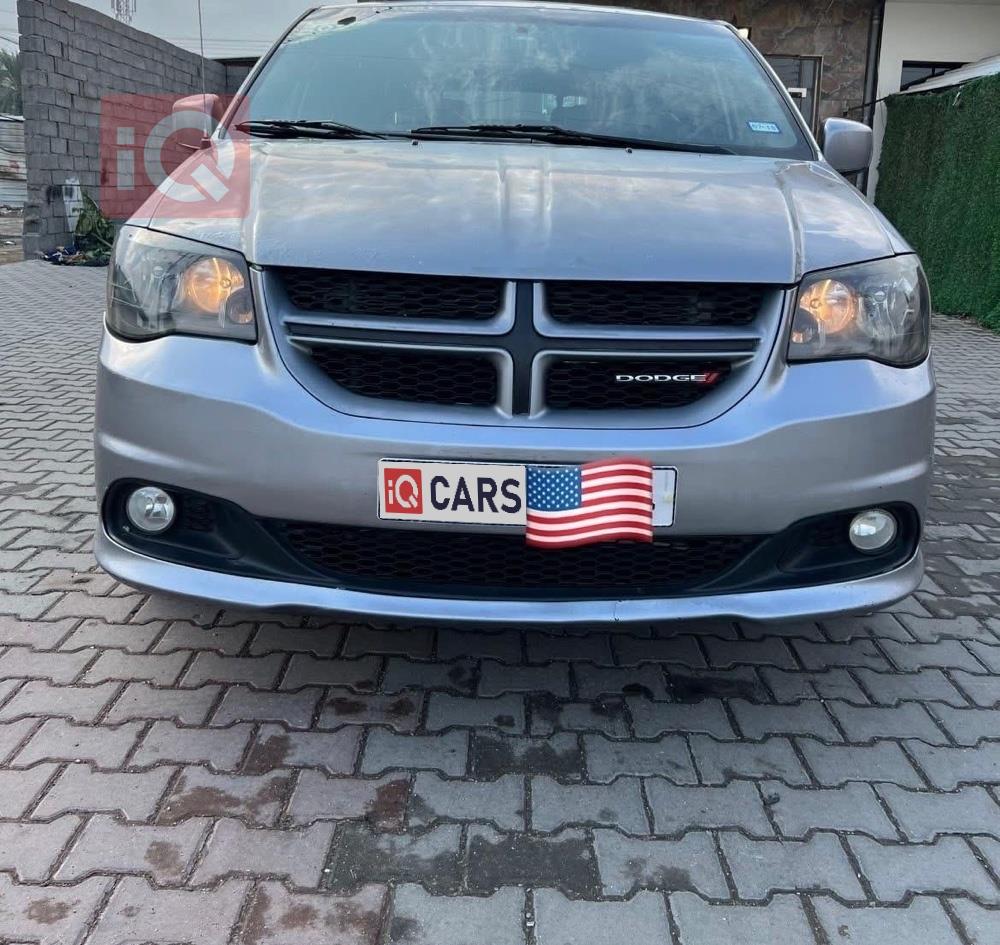 دودج جراند كارافان